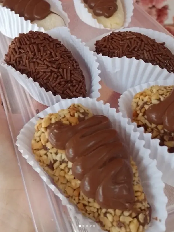 Doces variados